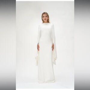 Khanum’s Kadela Gown - Ivory. Never Worn NWT. Size Small